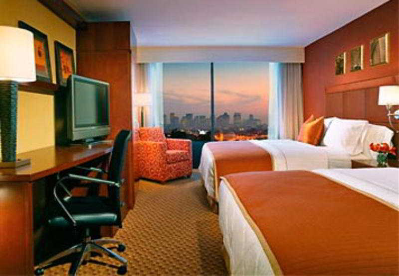 Courtyard By Marriott Boston Logan Airport Hotel Bagian luar foto